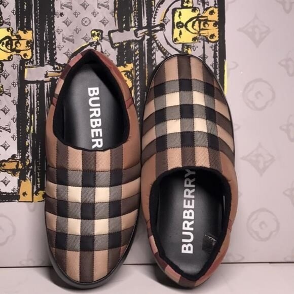 New Authentic Burberry Men’s Brown Birch Check Slippers & Clogs – Made in Italy - Picture 5 of 9